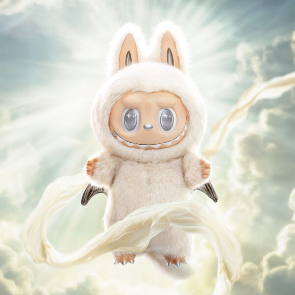THE MONSTERS - ANGEL IN CLOUDS Vinyl Face Doll - Image 4